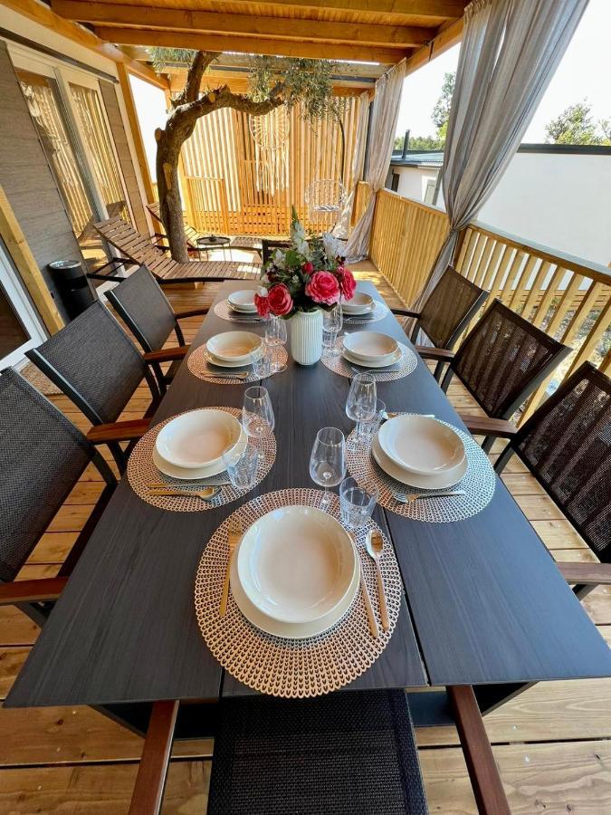 Villa Family Grand De Luxe Mobilhome Селце Екстер'єр фото