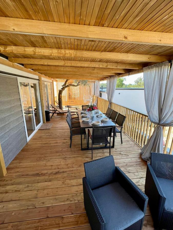 Villa Family Grand De Luxe Mobilhome Селце Екстер'єр фото
