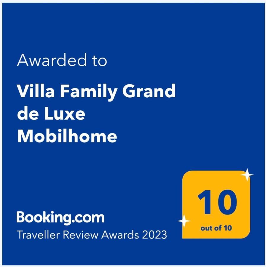 Villa Family Grand De Luxe Mobilhome Селце Екстер'єр фото